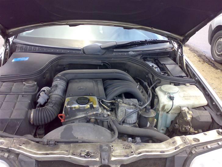 Mercedes Benz C 250 2,5 Elegance billede 14