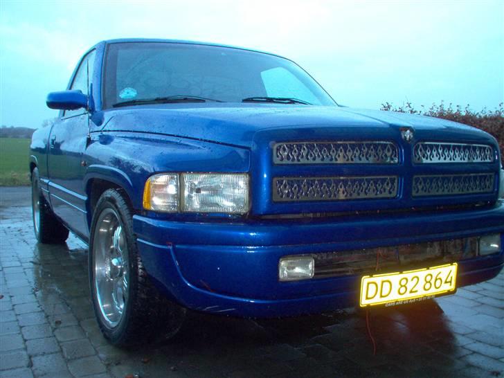 Dodge RAM 1500 er desværre ikke billede 1