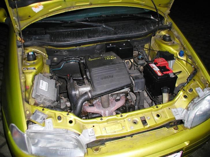 Fiat Punto 60 SX "SOLGT" - DE 59 Heste og 1 enkelt Pony billede 6