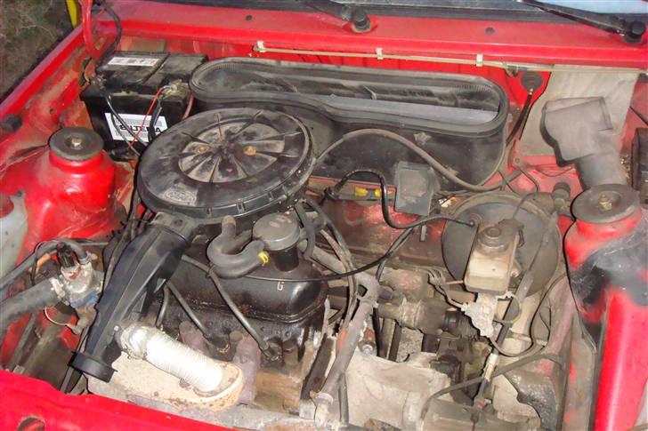 Ford Escort 1,3 cl (solgt) billede 4