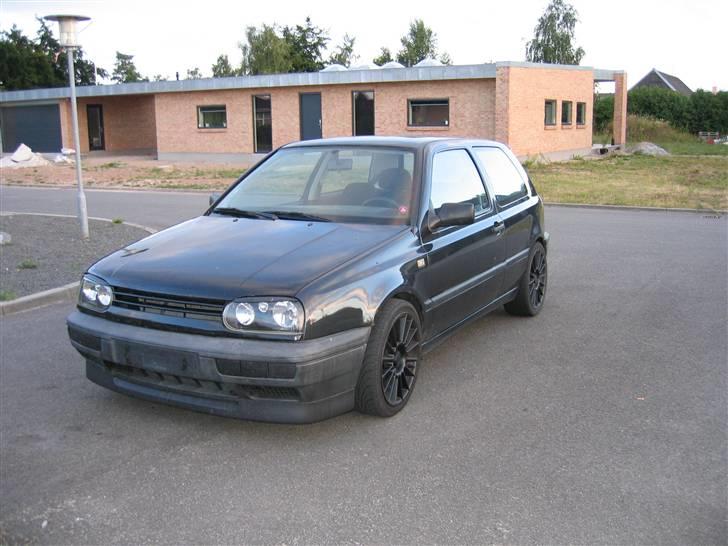 VW Golf III 1.8 (Solgt) billede 1