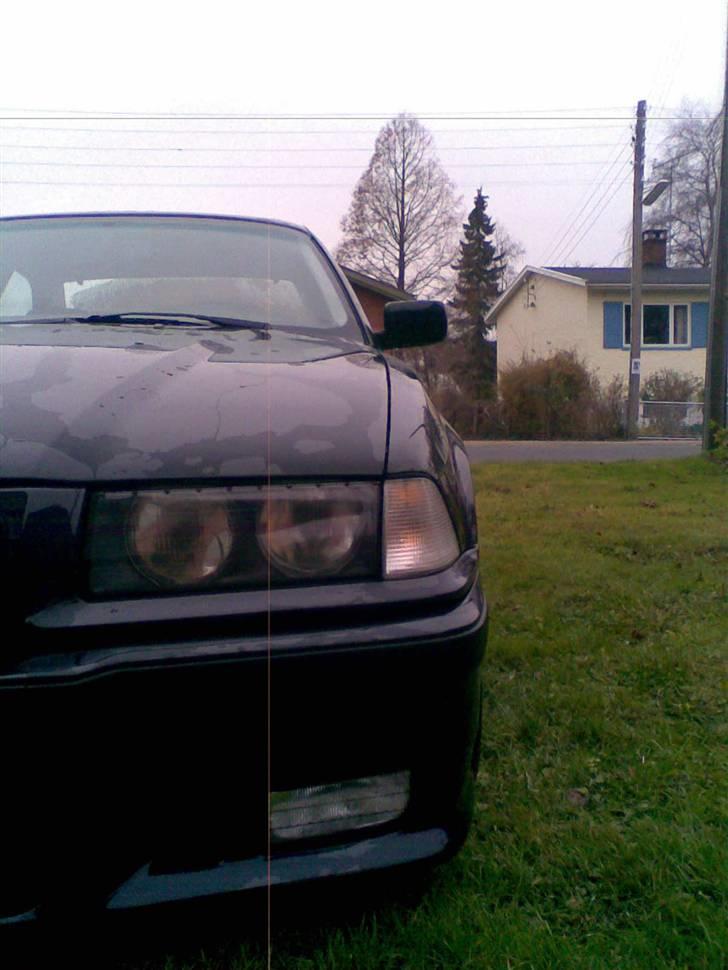 BMW 320 i Coupe SOLGT!!! :( - der hun stadig våd :P billede 6