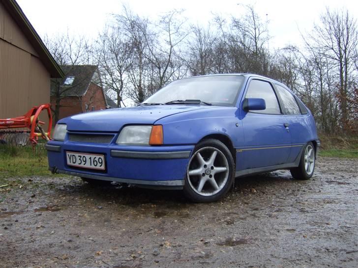 Opel Kadett E -solgt- - .. billede 1