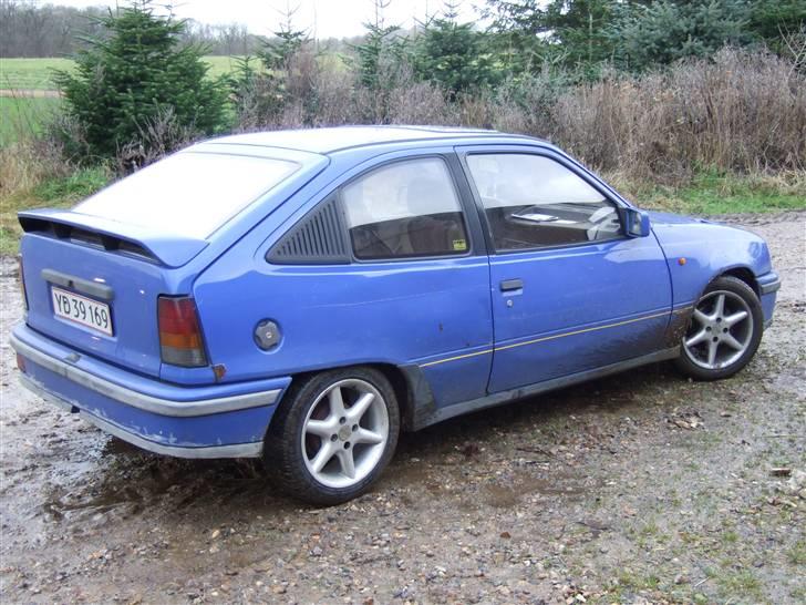 Opel Kadett E -solgt- billede 5