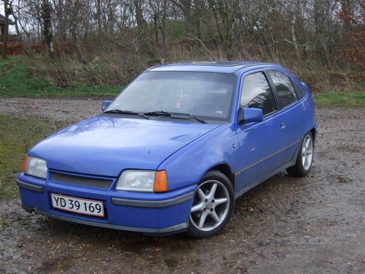 Opel Kadett E -solgt- billede 7