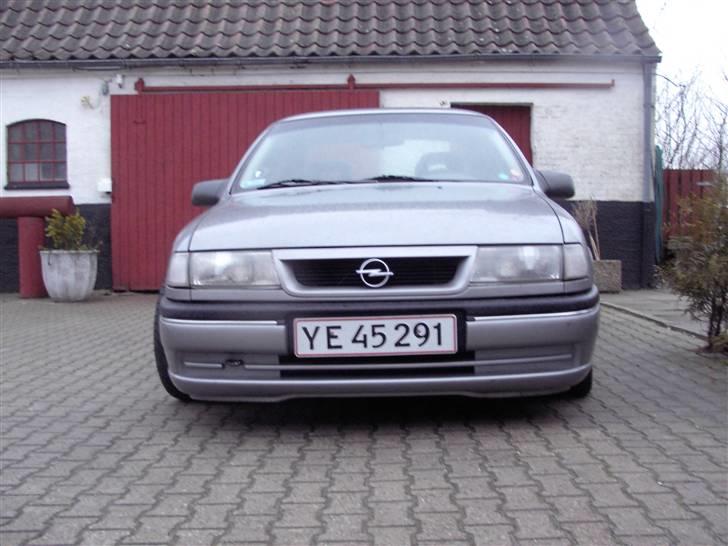 Opel vectra 2000 look solgt billede 20