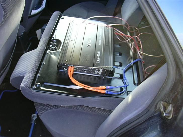 Ford .-. Sierra GT Solgt .-. billede 5