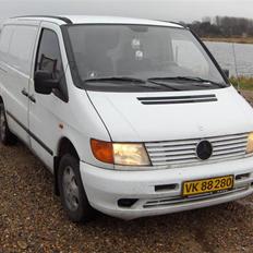 Mercedes Benz vito 110 td
