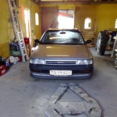 Toyota Carina II 