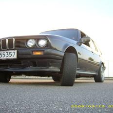 BMW 324 TD E30 touring Død