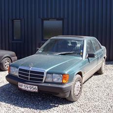 Mercedes Benz 190 E (SOLGT)