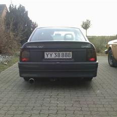 Opel Vectra A GT
