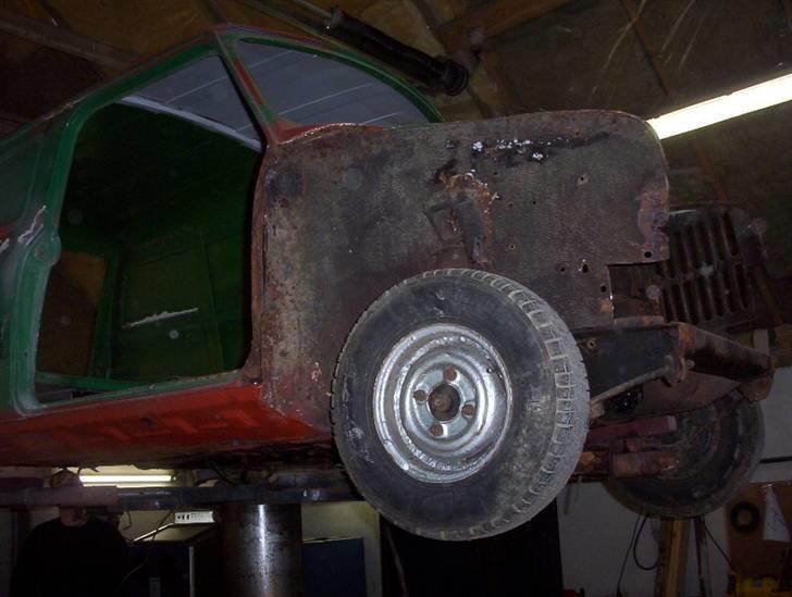 Mini Van  - Den ene side. billede 8