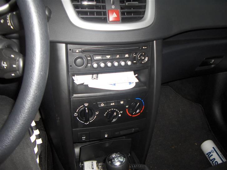 Peugeot 207 billede 8