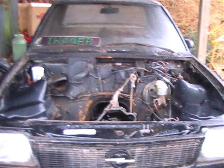 Opel ascona B Projekt (402m) - der mangler noget?? billede 8