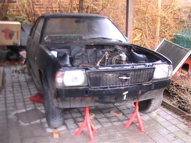Opel ascona B Projekt (402m) billede 9