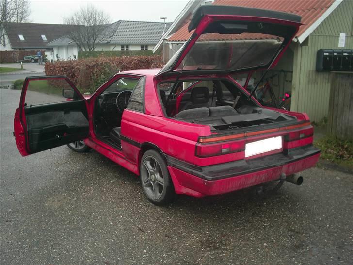 Nissan Sunny GTI coupé --Solgt-- billede 7