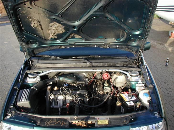 VW Vento SOLGT... billede 3