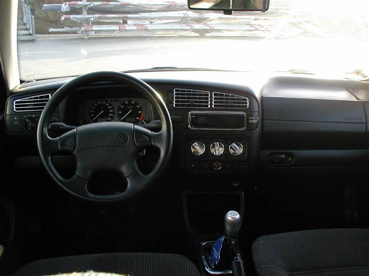 VW Vento SOLGT... billede 5