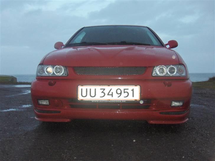 Seat IBIZA TOTAL SKADET billede 8