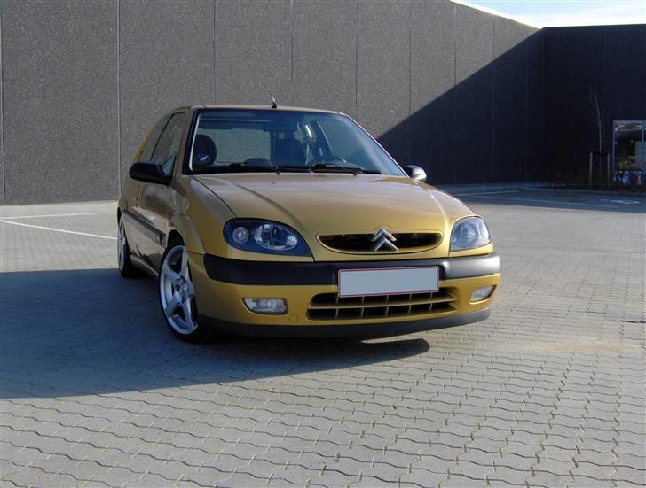 Citroën Saxo VTS (Guld Raketten) - Her ses de sorte forlygter - nice! billede 5