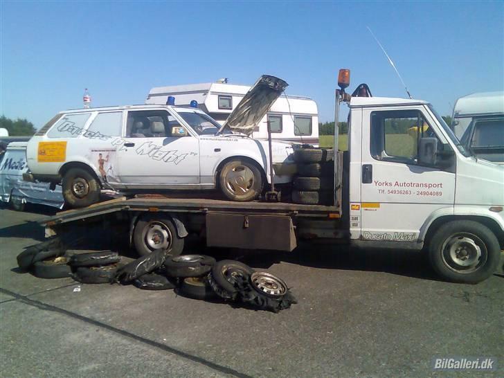 Fiat Ducato 2,5 TD  Maxi 18 - Til DHB 07.   Her tidligt lørdag morgen skal lige tjekkes igemmen inden den skal lave noget mere røg lørdag aften billede 20