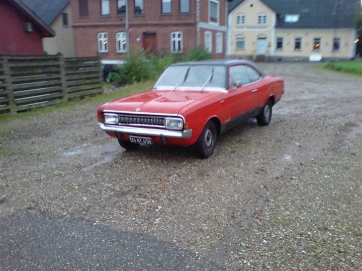 Opel commodore 2,5 coupe billede 4