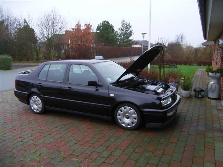 VW vento vr6 solgt... billede 19