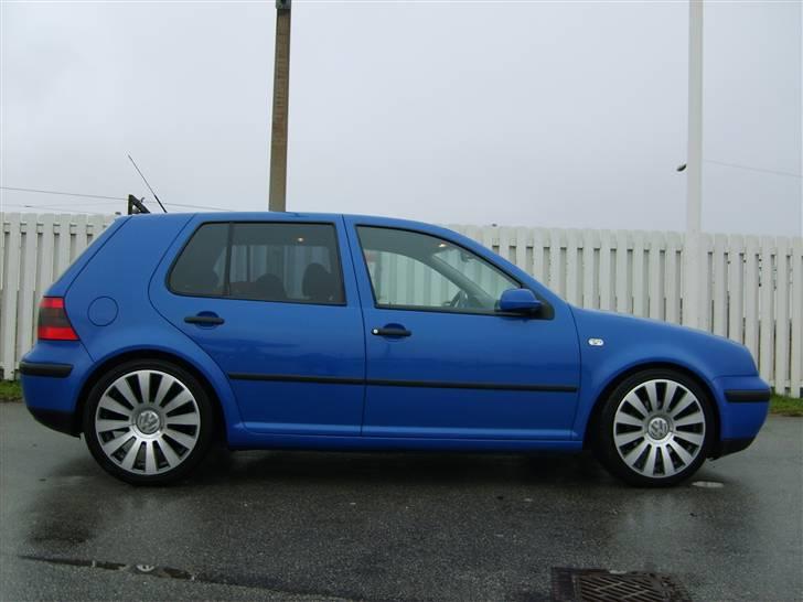 VW Golf IV (Solgt) billede 1