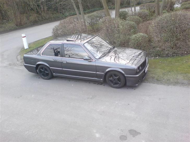 BMW E30 320i - Nyvasket :) hvor står den fint billede 5