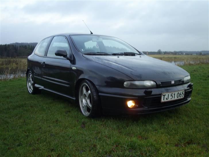 Fiat Bravo SOLGT! - set skrå fra ved gudenåen billede 1