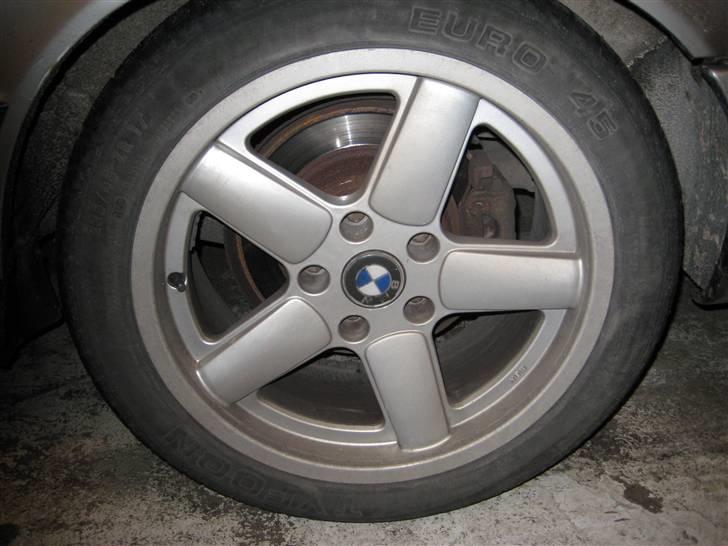 BMW E34 530i SOLGT billede 14