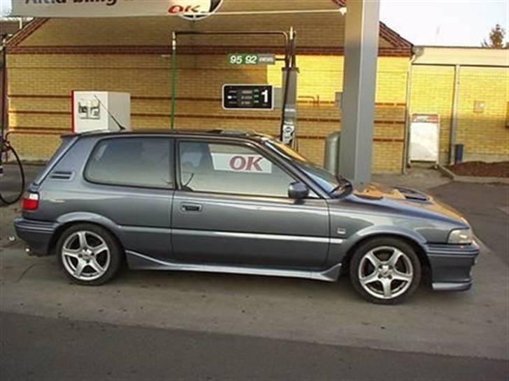 Toyota corolla - et eksempel på hvordan den kommer til a se ud billede 7