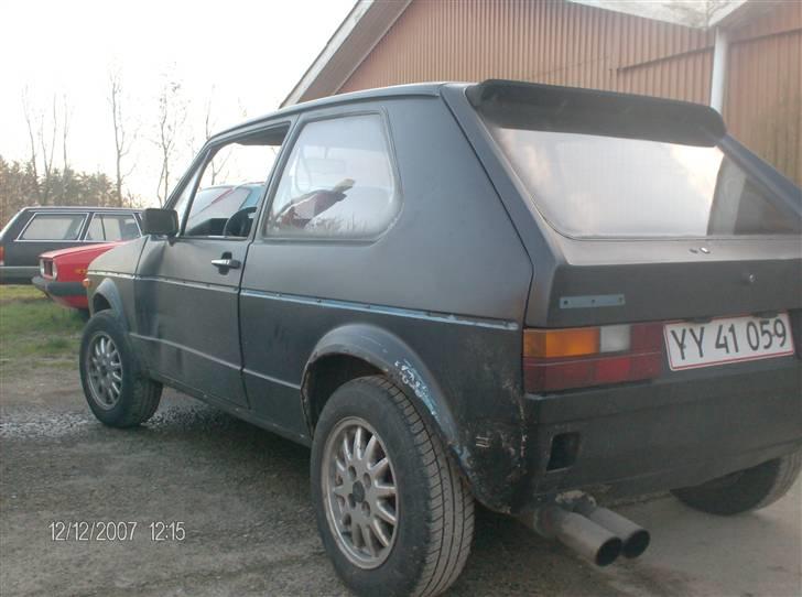 VW Golf 1 (SKROTTET) billede 2