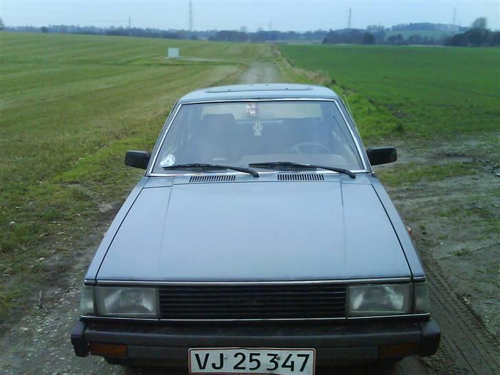 Toyota Corolla Ke-70 (kaput) - her er hun billede 1