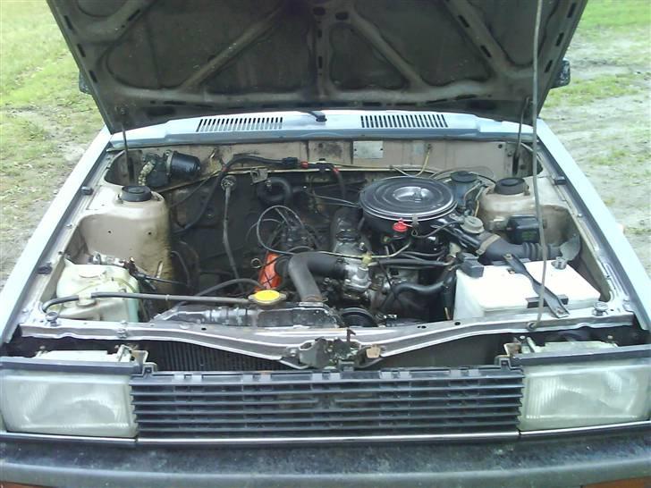 Toyota Corolla Ke-70 (kaput) billede 2