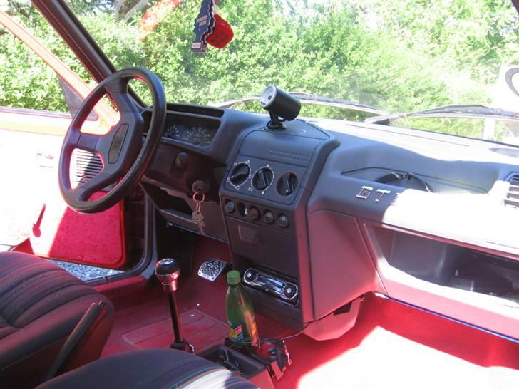 Peugeot 205 SOLGT :/ billede 9