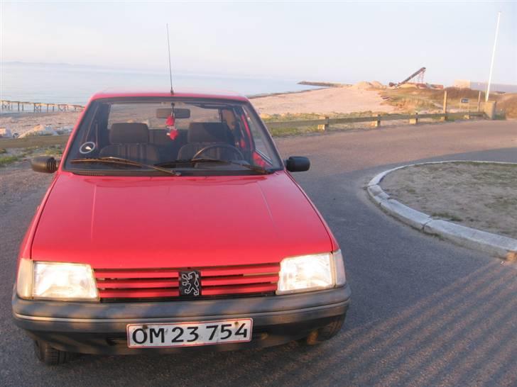 Peugeot 205 SOLGT :/ billede 13