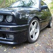 BMW 325i  er solgt