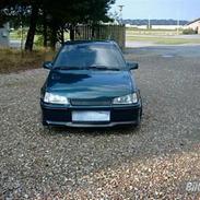 Opel kadett gsi turbo .SKROTTE