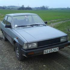 Toyota Corolla Ke-70 (kaput)
