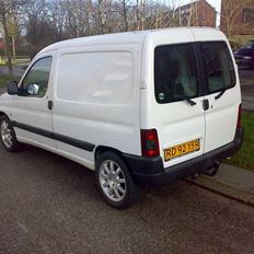 Peugeot Partner 1,9 D - SOLGT