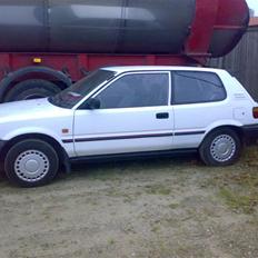 Toyota corolla (Skrotet)