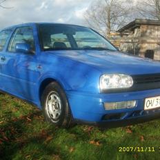 VW golf III solgt