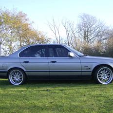 BMW 525i Solgt