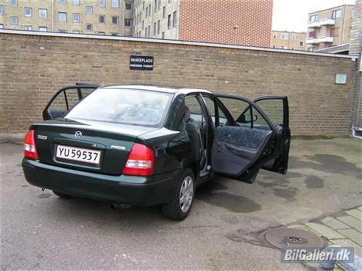 Mazda 323  billede 4