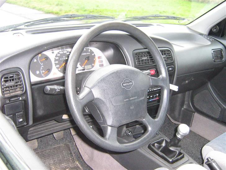 Nissan primera sri billede 12