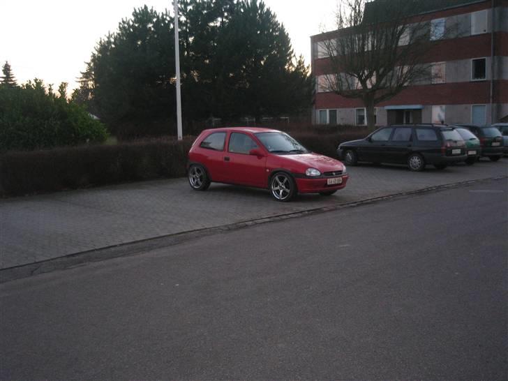 Opel Corsa1,4 Sport SE (SOLGT) - jubii nu kom  der 17" på :) ET 42 billede 17
