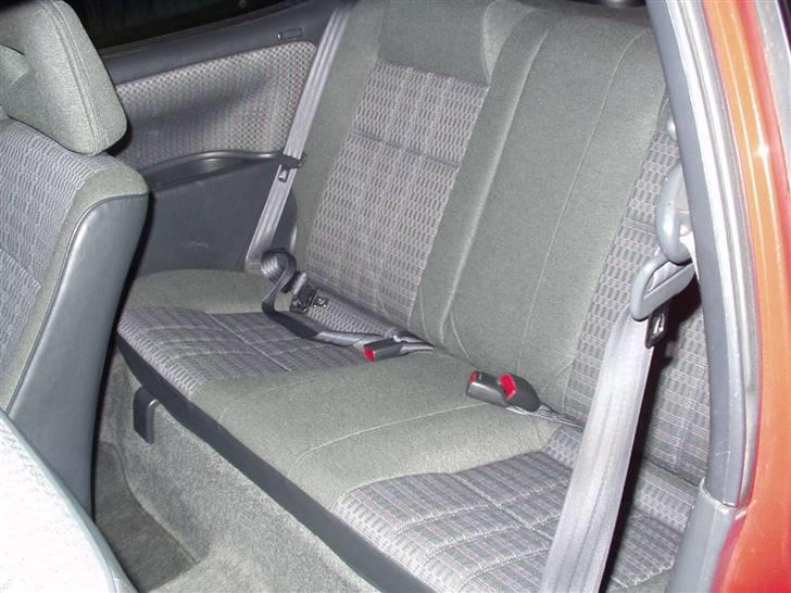 Toyota Corolla - SOLGT - Kabinen er fuldstændig som ny! billede 9