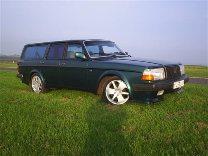 Volvo 245 LS billede 1